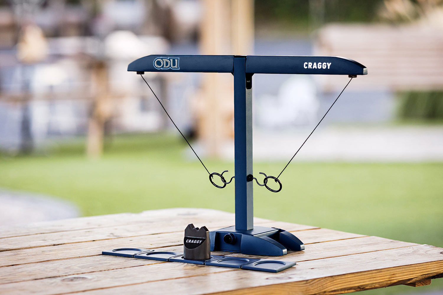 HOOKS! XPLR – Old Dominion Monarchs – Tailgate Ring Toss Game
