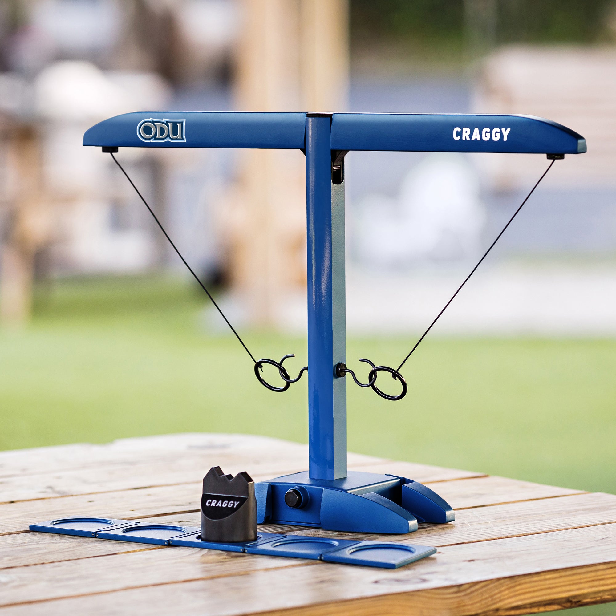 HOOKS! XPLR – Old Dominion Monarchs – Tailgate Ring Toss Game
